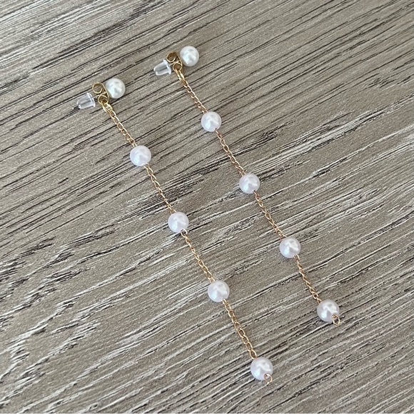 NEW | faux pearl dangle earrings - Picture 2 of 6